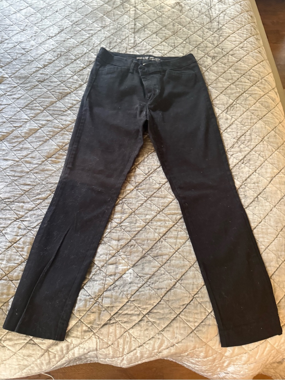 GAP Women's Black Cropped Pants